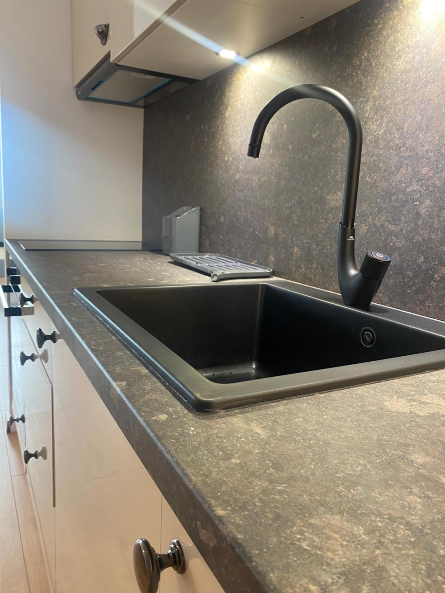 Mycampus Unwe Studentski Mountain Views Modern Kitchen Equipment Sofia Exterior foto